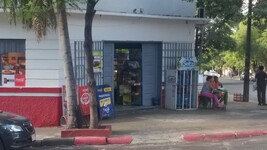 40-corner-shop-thumb.jpg
